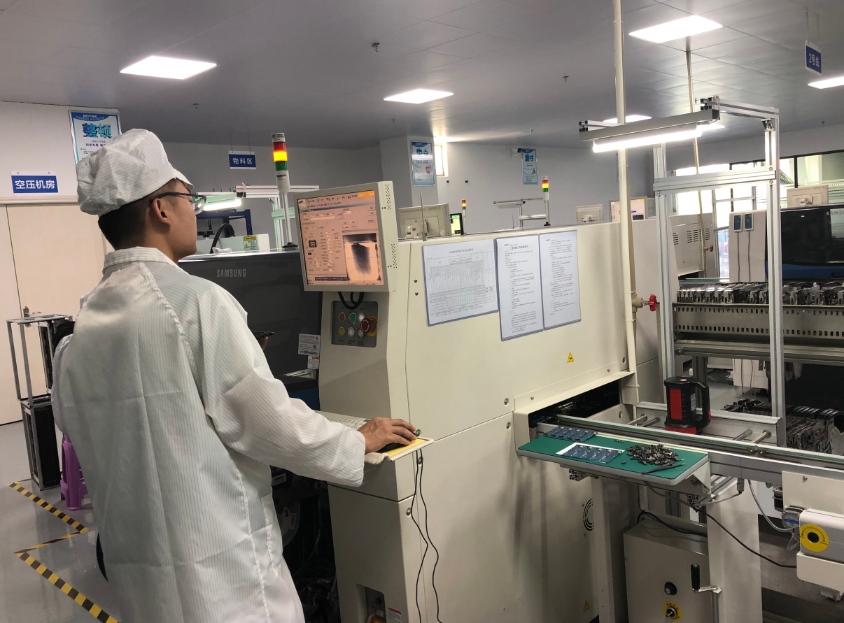 SMT貼片加工廠的生產(chǎn)注意事項